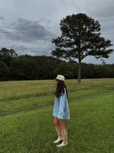 Load image into Gallery viewer, Brunette Bombshell Hat
